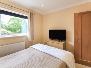 Photo 14- click for photo gallery